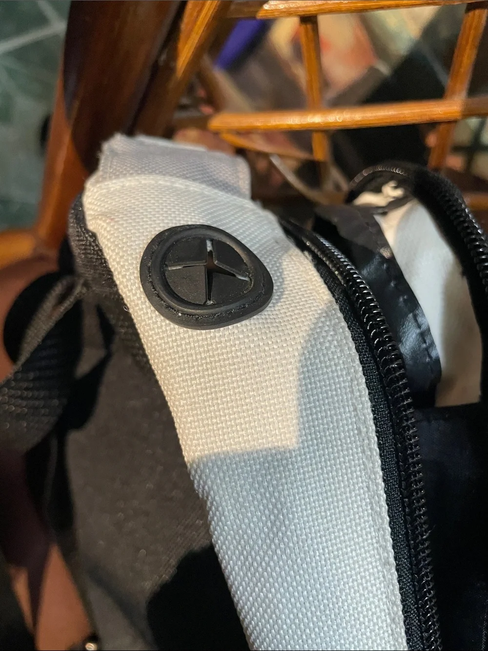 Discman Compact Cream and Orange Backpack